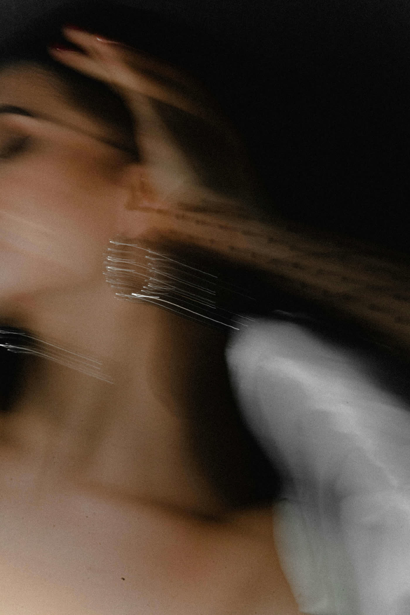 Blurred jewellery preview